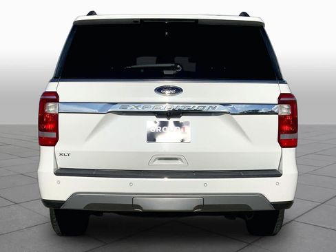 Certified 2020 Ford Expedition XLT w/ Cargo Package RWD image 5