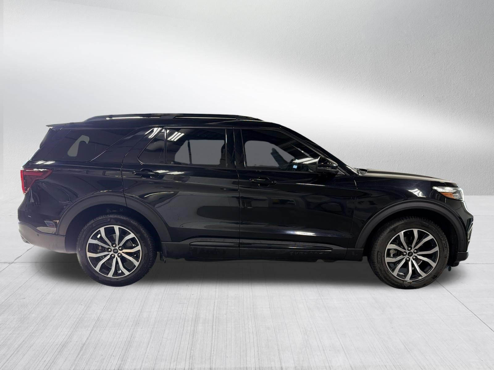 Used 2020 Ford Explorer ST AWD/4WD image 8