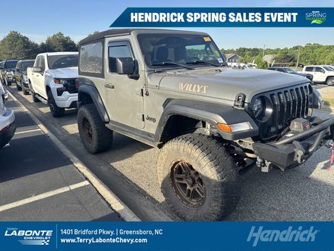 Used 2021 Jeep Wrangler Willys AWD/4WD image 1