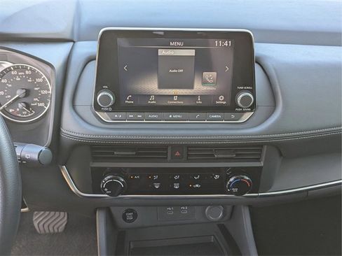 Certified 2025 Nissan Rogue S image 23