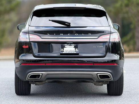 Used 2019 Lincoln Nautilus Reserve image 5