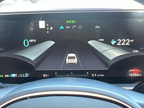 Used 2023 Hyundai Ioniq 6 Limited image 32