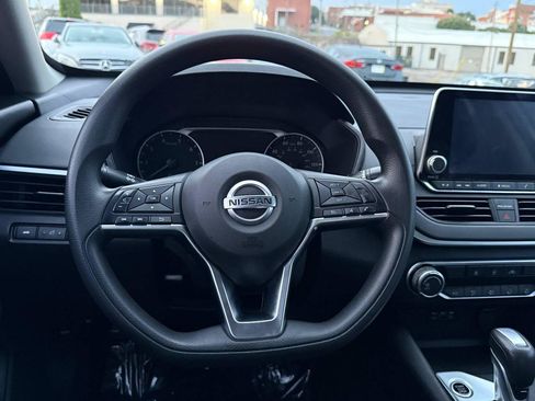 Used 2019 Nissan Altima 2.5 S FWD image 40