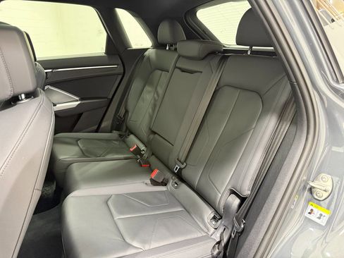 Used 2020 Audi Q3 2.0T Premium w/ Convenience Package image 42