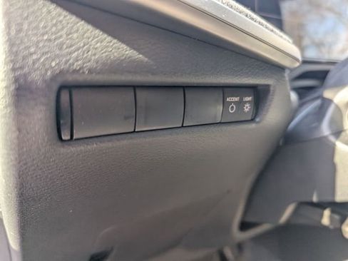 New 2026 Nissan Kicks SV w/ SV Premium Package image 17