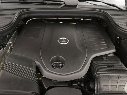 New 2026 Mercedes-Benz GLE 450 4MATIC image 11