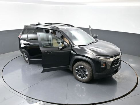 New 2026 Chevrolet Equinox ACTIV w/ Convenience Package III image 54