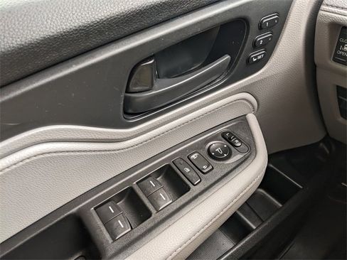 Used 2019 Honda Odyssey EX-L image 21