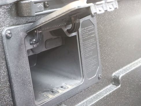 Used 2024 Toyota Tacoma Limited w/ Limited Package (LT) image 29