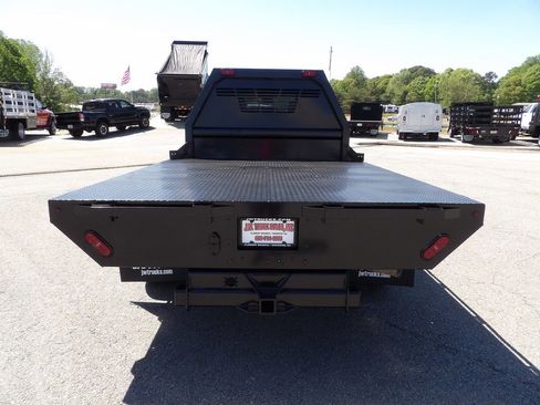 Used 2024 Chevrolet Silverado 3500 LT w/ Convenience Package AWD/4WD image 6