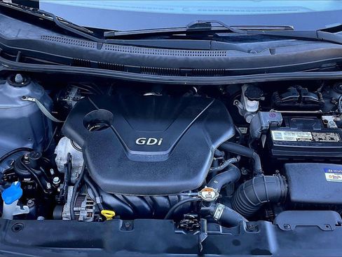 Used 2017 Hyundai Accent SE image 9