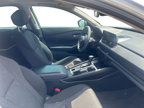 Used 2024 Honda Accord EX image 15