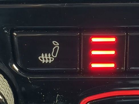 New 2025 Jeep Grand Cherokee Overland w/ Adv Protech Group III image 29