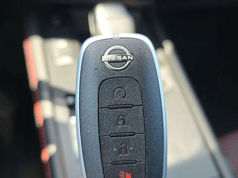 Used 2026 Nissan Kicks SR FWD image 21