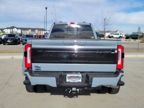 New 2026 Ford F450 Platinum w/ FX4 Off-Road Package image 11