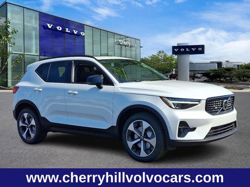 New 2025 Volvo XC40 B5 Plus w/ Protection Package Premier image 1