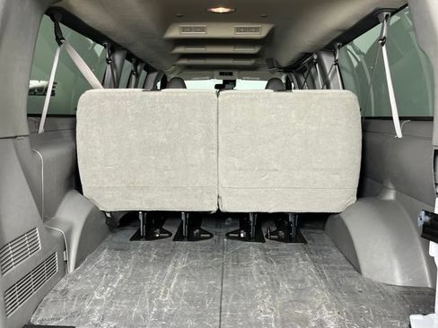 Used 2023 Chevrolet Express 3500 LT w/ LT Preferred Equipment Group RWD image 21