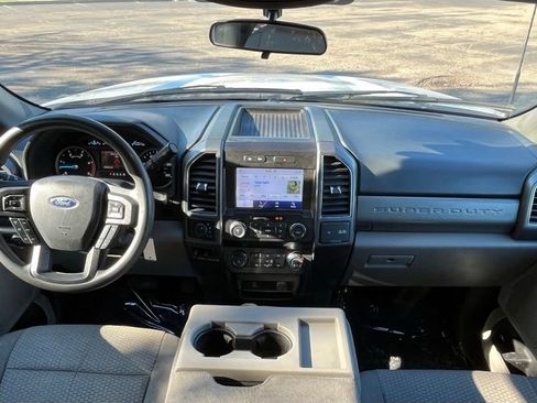 Used 2022 Ford F250 XLT image 10