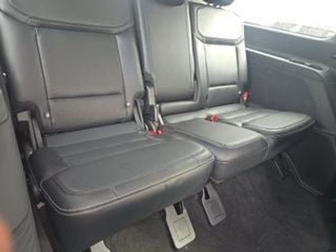 Used 2025 Ford Expedition Max Platinum AWD/4WD image 19
