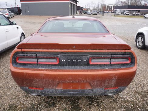 Used 2022 Dodge Challenger GT image 10