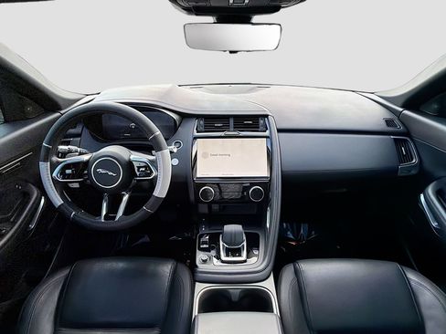 Used 2022 Jaguar E-PACE SE image 16