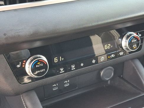 Used 2025 Mitsubishi Outlander ES AWD/4WD image 16
