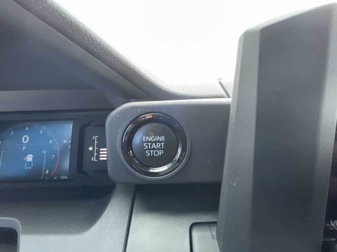 Used 2024 Toyota Tacoma SR image 17