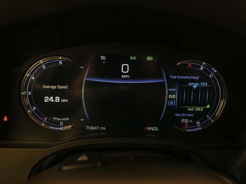 Used 2017 Cadillac Escalade Luxury image 40