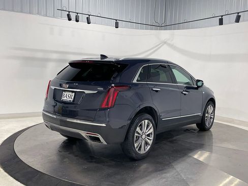 Used 2024 Cadillac XT5 Premium Luxury w/ LPO, Floor Liner Package AWD/4WD image 11
