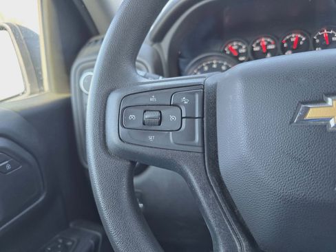 Used 2023 Chevrolet Silverado 1500 Custom image 15