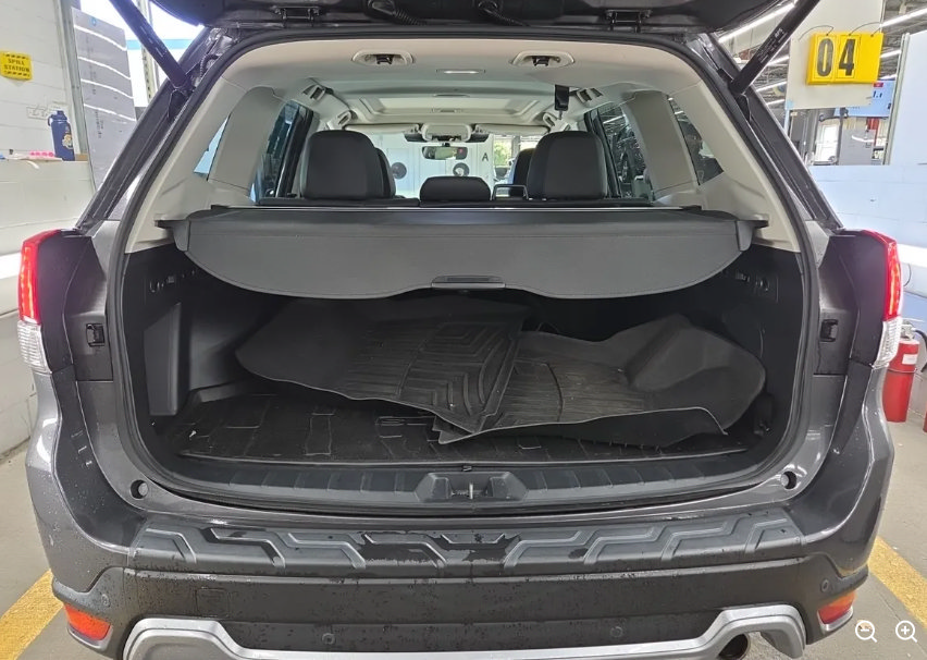 Used 2022 Subaru Forester Touring AWD/4WD image 14