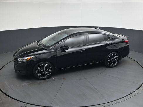 Certified 2025 Nissan Versa SR w/ Trunk Package FWD image 40