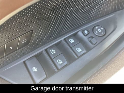 Used 2022 BMW 430i Convertible w/ Premium Package image 35