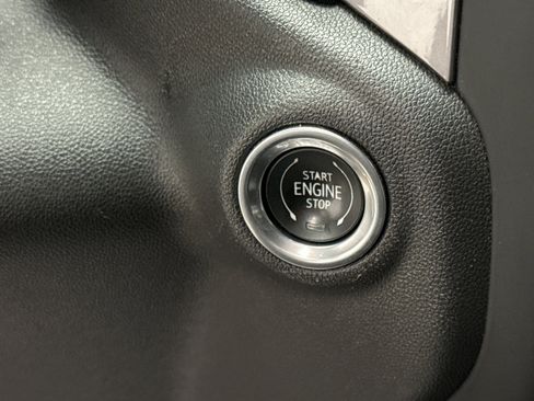 Used 2023 Chevrolet Silverado 1500 Custom Trail Boss image 19