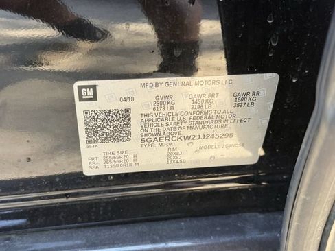 Used 2018 Buick Enclave Premium w/ Experience Buick Package FWD image 36
