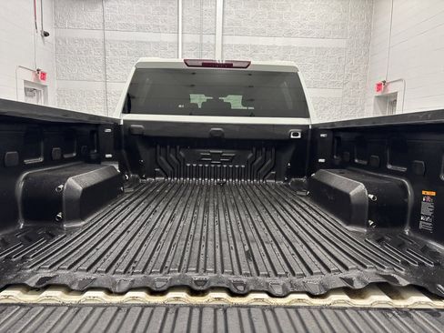 Used 2020 Chevrolet Silverado 2500 LTZ image 5