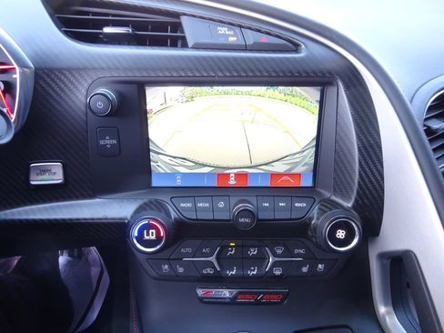 Certified 2018 Chevrolet Corvette Z06 RWD image 19
