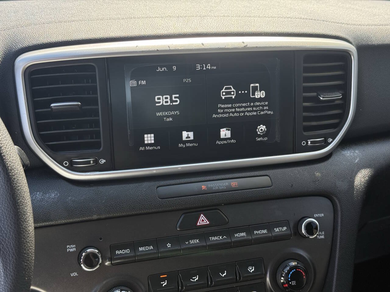 Used 2020 Kia Sportage LX AWD/4WD image 18