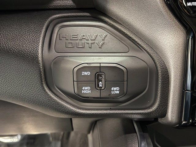 Used 2026 RAM 2500 Laramie AWD/4WD image 18