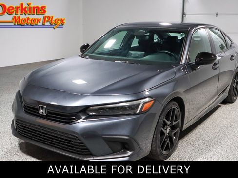 Used 2023 Honda Civic Sport image 1