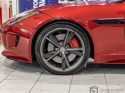 Used 2016 Jaguar F-TYPE R image 6