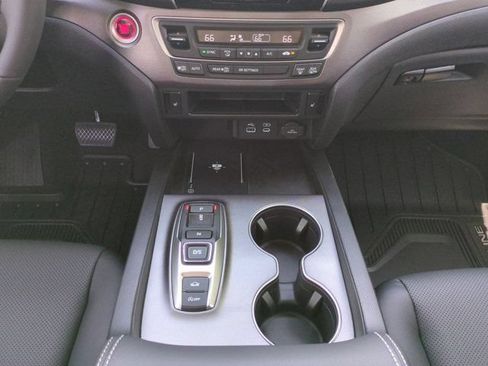 New 2026 Honda Ridgeline RTL image 17