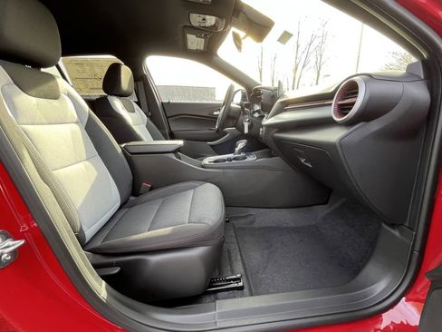 New 2026 Chevrolet Trax RS w/ Driver Confidence Package image 17