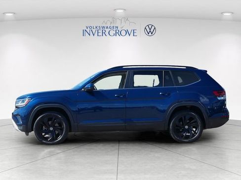 Certified 2022 Volkswagen Atlas SE w/ Panoramic Sunroof Package AWD/4WD image 4