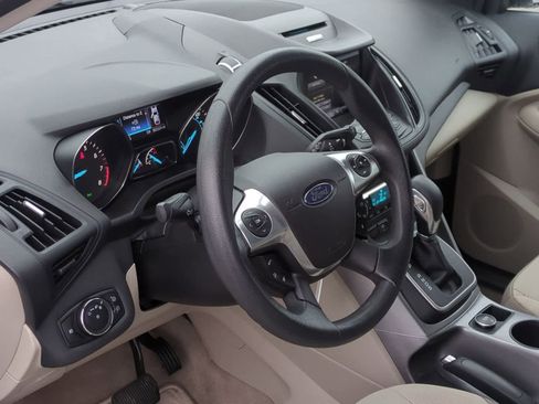 Used 2013 Ford Escape SE image 10