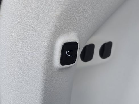 Used 2022 Jeep Cherokee Latitude Lux image 9