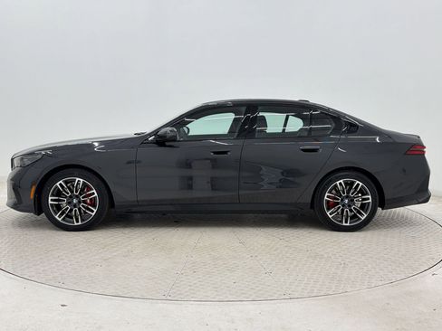 New 2026 BMW 530i w/ M Sport Package RWD image 2