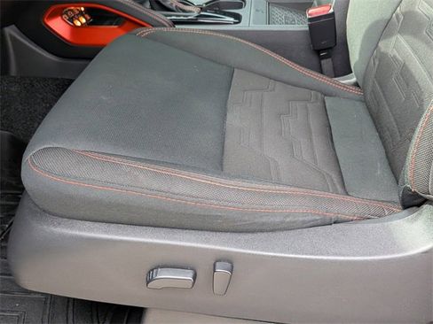 Used 2022 Nissan Frontier PRO-4X image 14