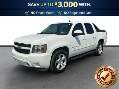 Used 2010 Chevrolet Avalanche LT w/ Luxury Package