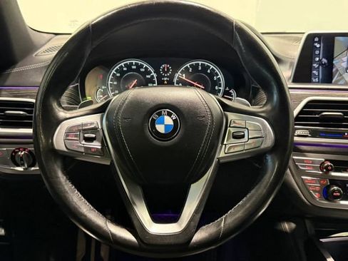 Used 2017 BMW 750i xDrive AWD/4WD image 14
